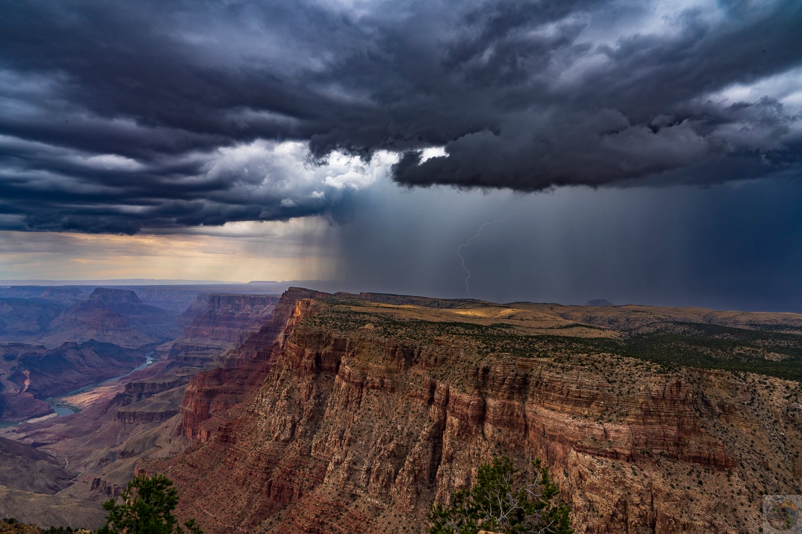 Navajo Point Lightning II